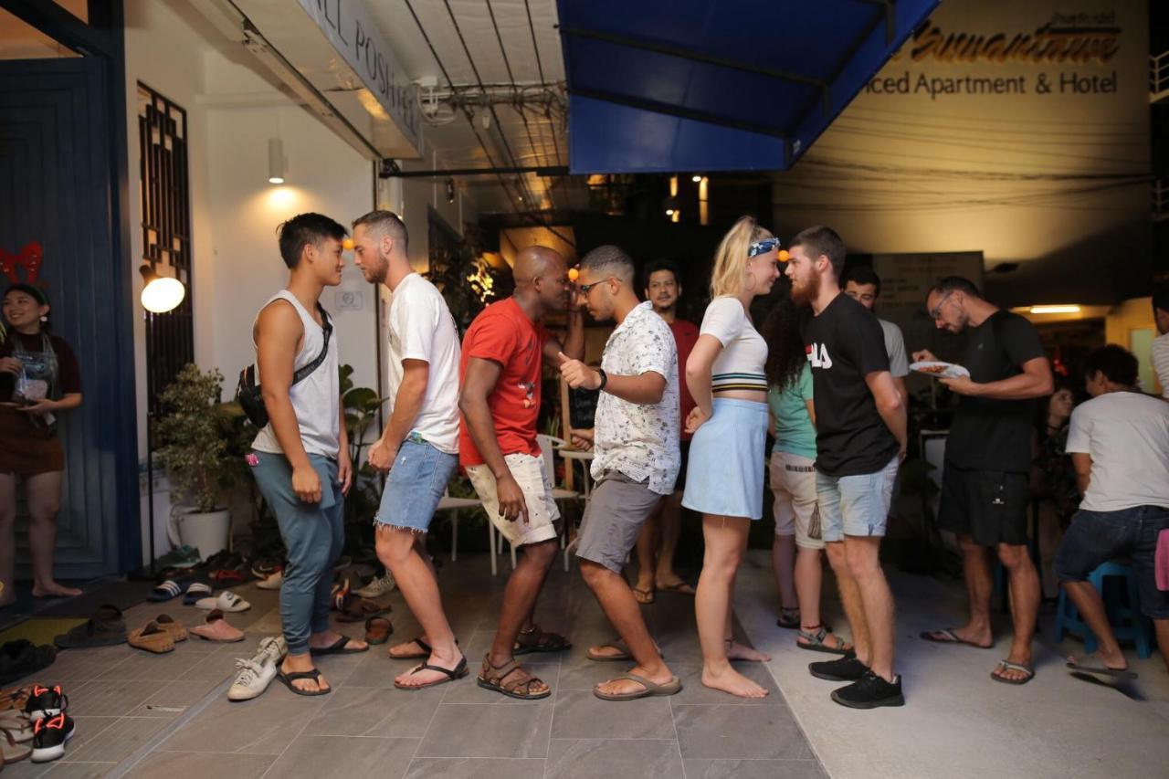 White Wall Poshtel Phuket Bagian luar foto