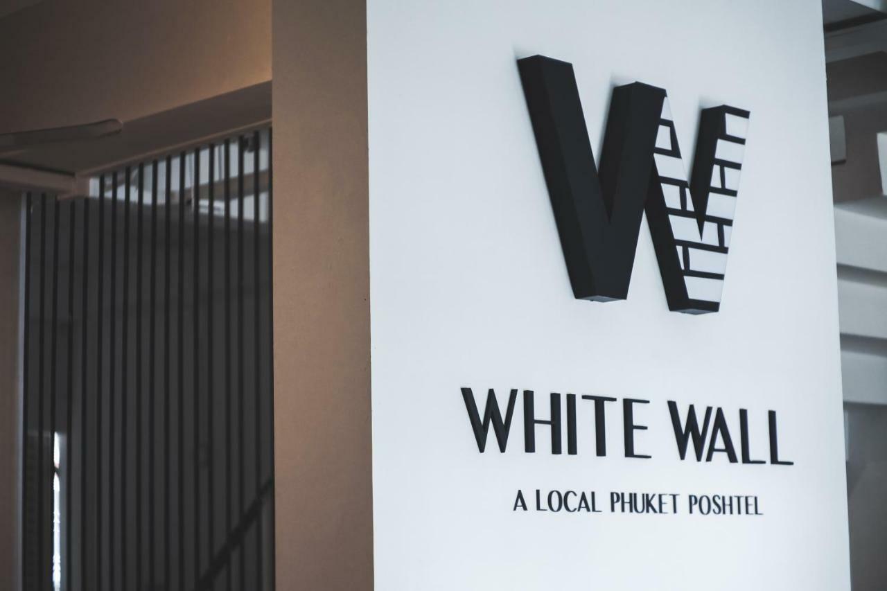 White Wall Poshtel Phuket Bagian luar foto